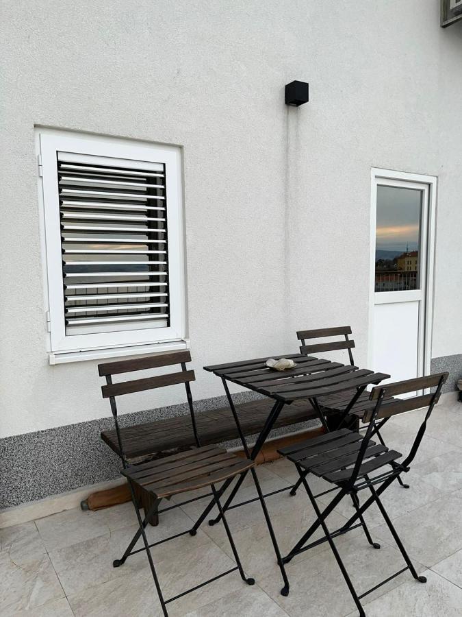 Apartment Sun&Sea, Senj, Prvi Red Do Mora Сен Екстериор снимка